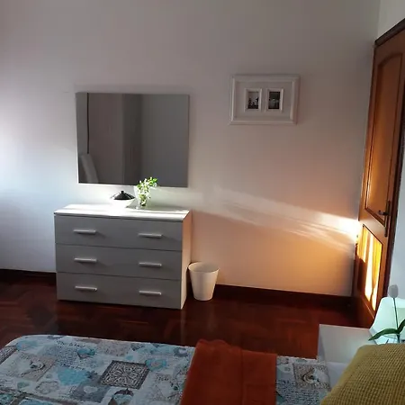 Royal Rooms Guest house *