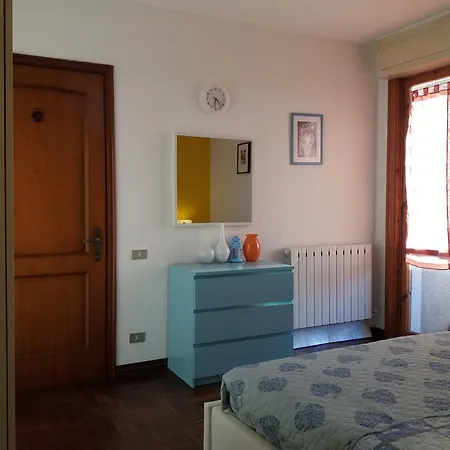 Royal Rooms Guest house